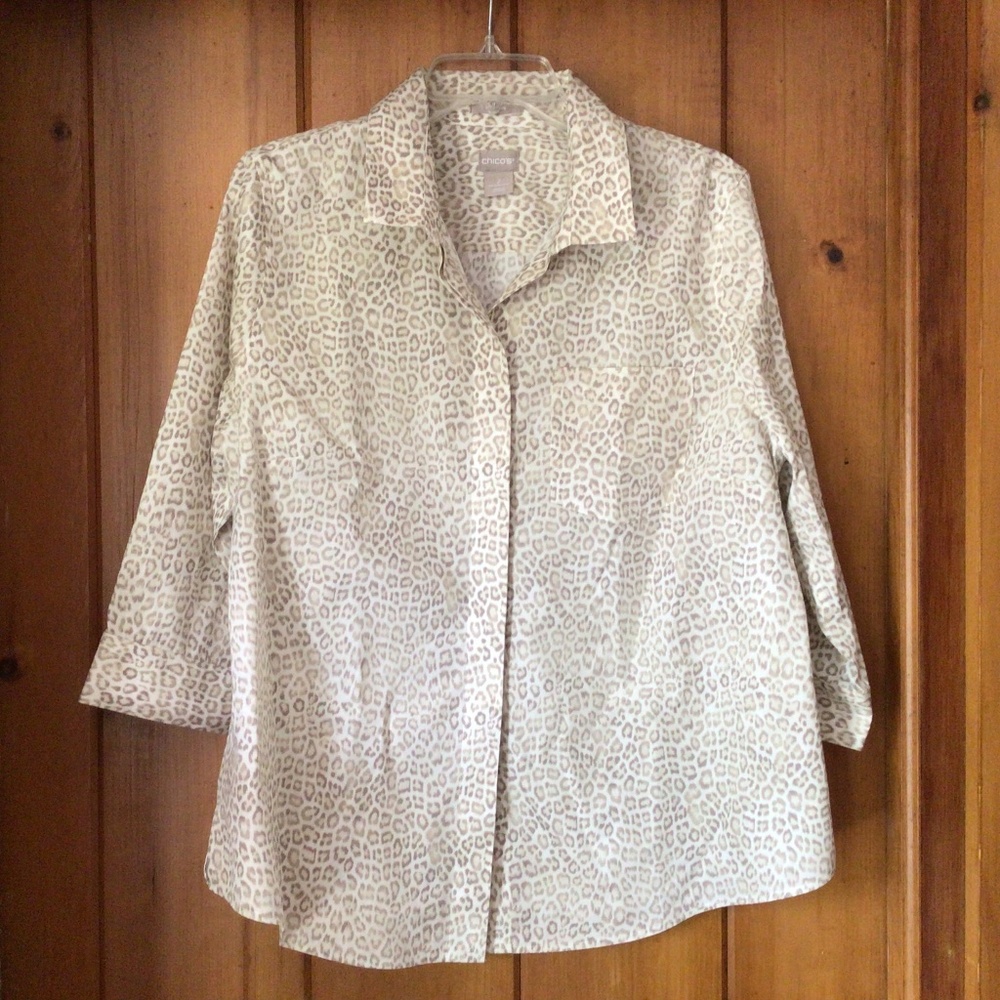 Chico’s print top
